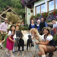 Familie Schneider | © Urlaub am Bauernhof Kärnten/ Schneiderhütte