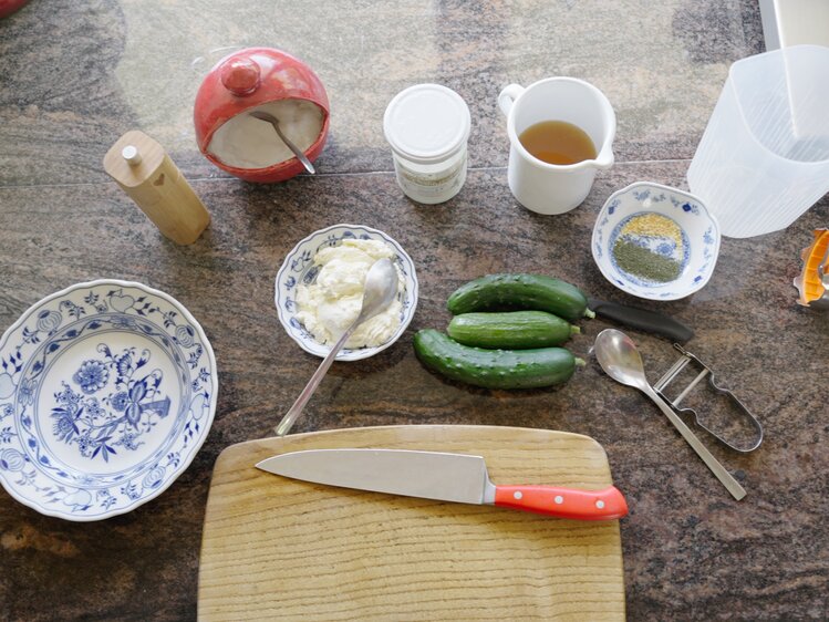 Zutaten kalte Gurken-Rahmsuppe Gerlinde Weger | © Daniel Gollner/ Urlaub am Bauernhof in Österreich