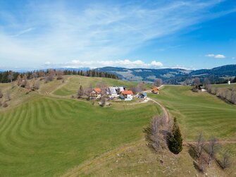 Bauernhof in Kärnten von oben | © Urlaub am Bauernhof Kärnten / Daniel Gollner