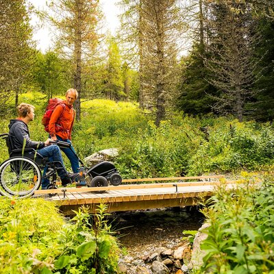 Barrierefrei unterwegs in den Nockbergen | © Michael Stabentheiner / Kärnten Werbung