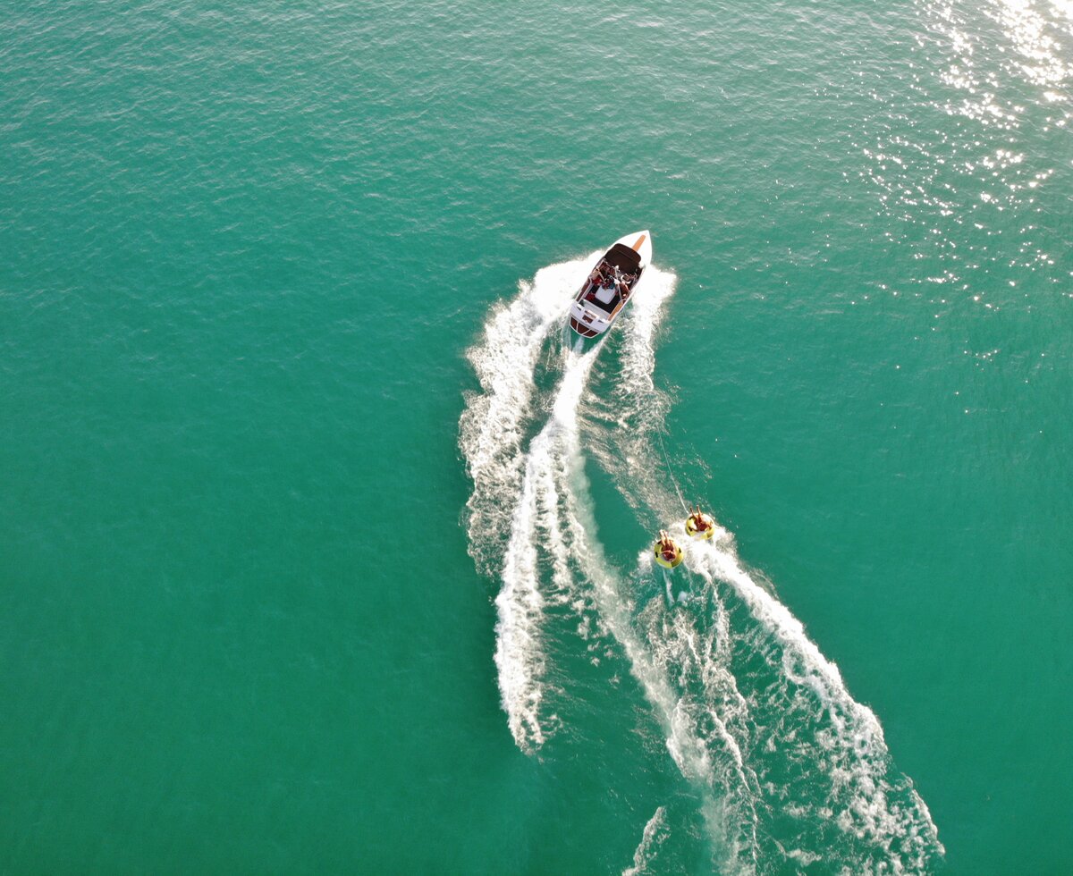 Motorboot von oben aufgenommen am Wörthersee | © Pichler-Koban / Wörthersee Tourismus GmbH