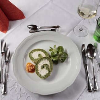 Spinatroulade mit Marillenkren | © Aufreiter Weinhof & Marillengut / Nikolaus Korab