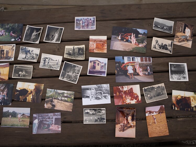 Fotocollage Bauernhof Liendl mit alten schwarz-weiß Fotos | © Daniel Gollner / Urlaub am Bauerhof