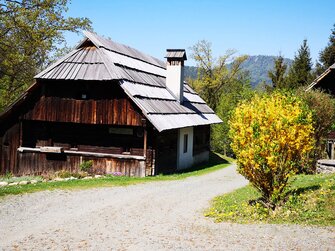 Freilichtmuseum Maria Saal im Frühling Urchhaus Lobnigkasten | © Jasmin Schienegger