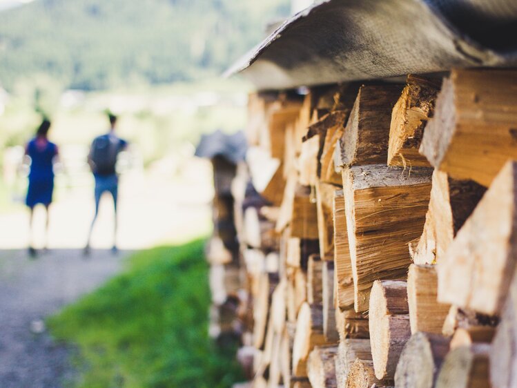 Paar beim Wandern | © Urlaub am Bauernhof im SalzburgerLand / Matthias Gruber