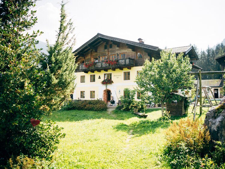 Außenansicht vom Götzbauernhof in Unken im SalzburgerLand | © Urlaub am Bauernhof im SalzburgerLand / Daniel Gollner