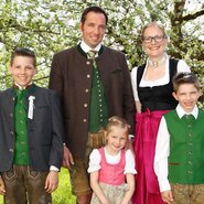 Familie Scharfetter, Ransburggut in Flachau, Salzburger Sportwelt | © Familie Scharfetter / Ransburggut 