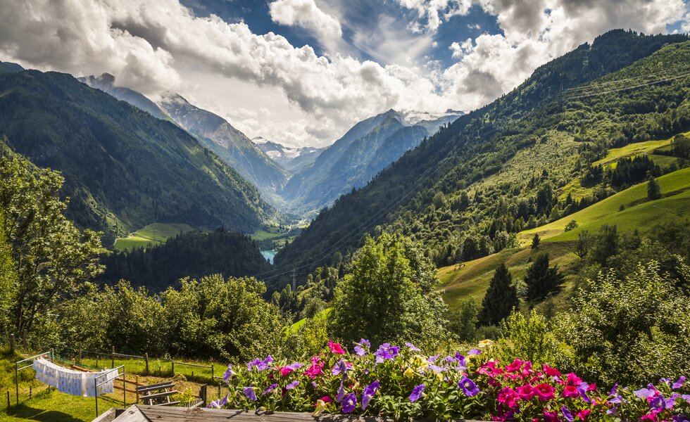 Ausblick auf Zell am See von der Weisssteinalm in Kaprun, Salzburger Land | © Urlaub am Bauernhof in Salzburg / Bernd Suppan