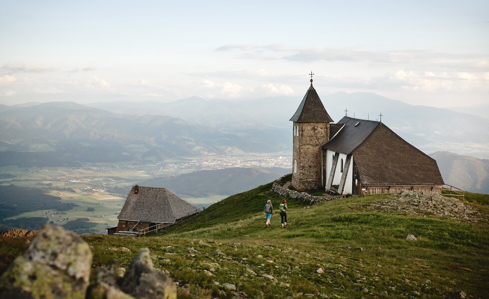 Wanderung zur Kirche auf der Hochalm in den Seckauer Alpen, Murtal Steiermark | © Murtal Steiermark / Michael Königshofer