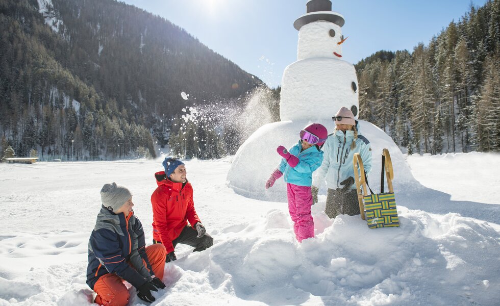 Niederthai Schneemann Familie | © ©Ötztal Tourismus Gerhard Berger