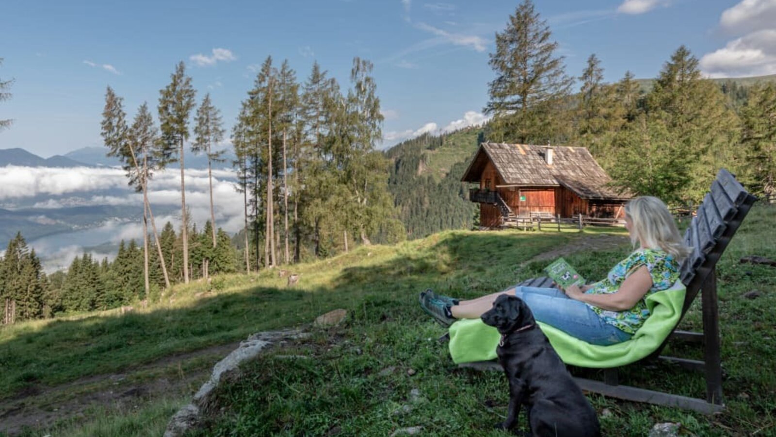 Bacherhütte hoch über dem Millstättersee