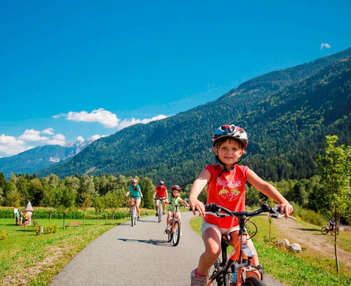 Radfahren am Gailtalradweg (nassfeld.at)