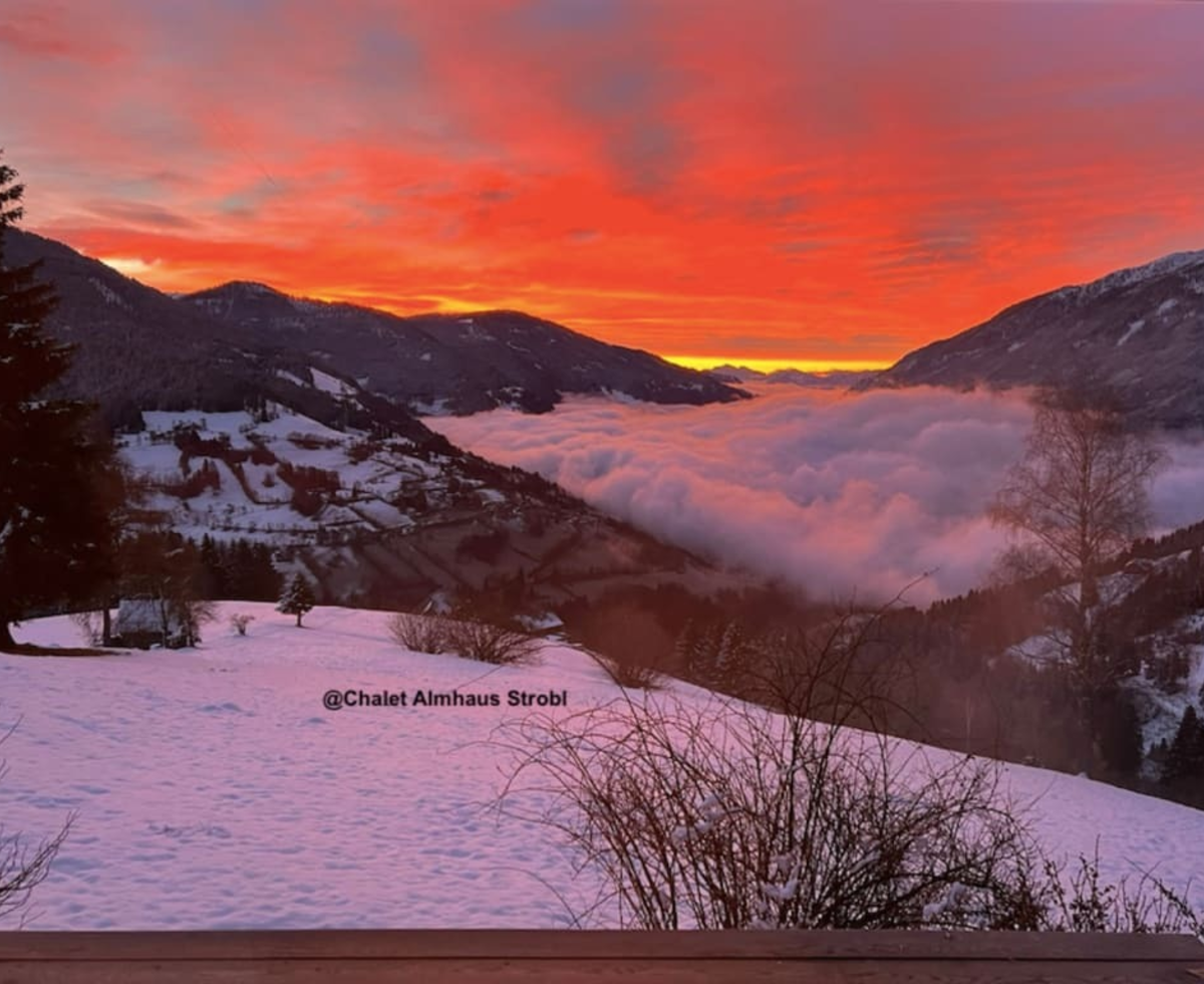 Sonnenuntergang Winter@Chalet Almhaus Strobl