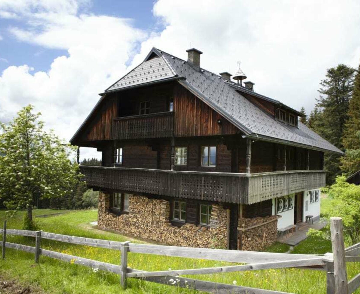 Genügend Holz vor der Hütte kann nie schaden