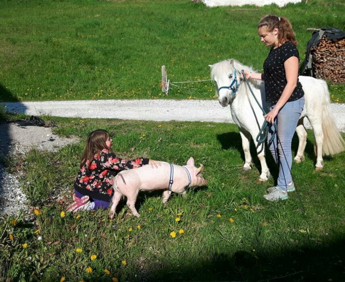 Raphaela und Anna Maria mit Lisa und Pauli