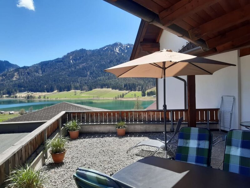 Terrasse mit Seeblick