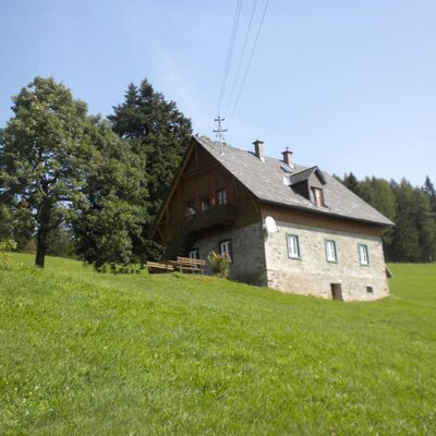 Hütte im Sommer