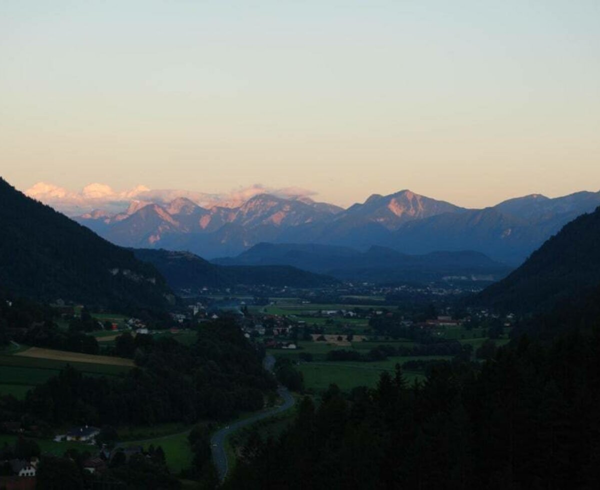 Panoramablick bis zu den Karawanken!