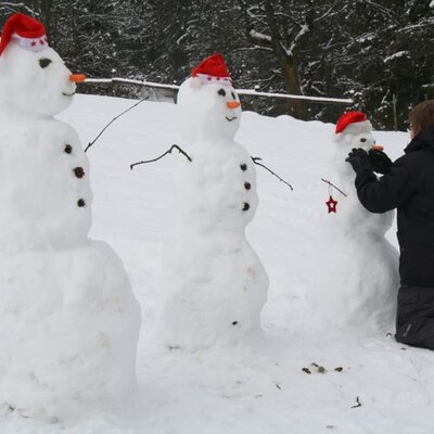 Schneemänner bauen