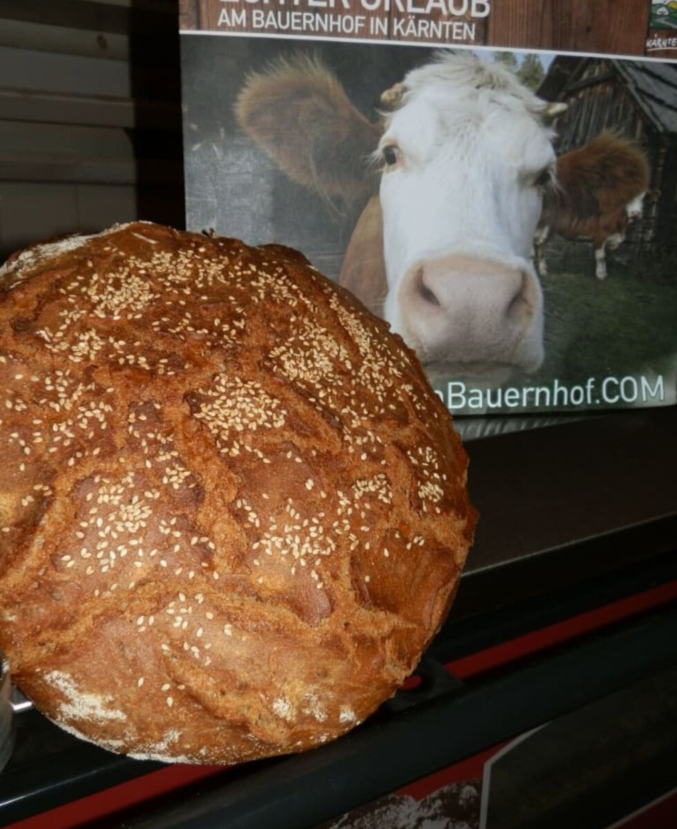 Selbsgebackenes Brot