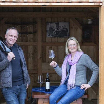 Rosi und Karl Hindler - Weingut, Weinlounge u. Kellerstöckl Hindler | © Tintera