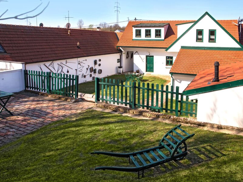 Winzerhof Küssler - Schlafgut Terrasse (Foto: Winzerhof Küssler)