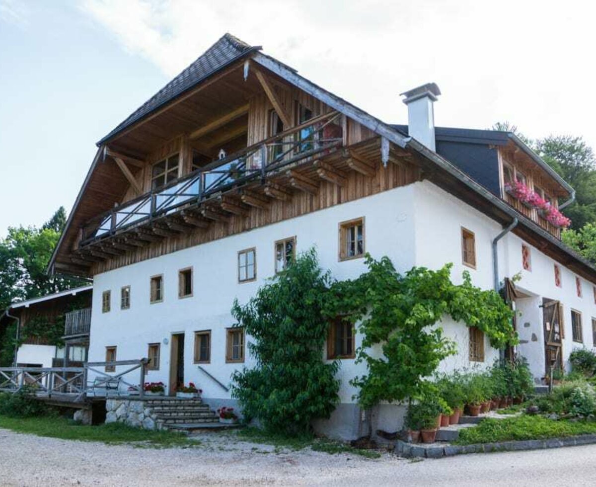 Bauernhaus mit Ferienwohnung