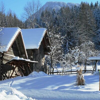 Winter am Spielplatz