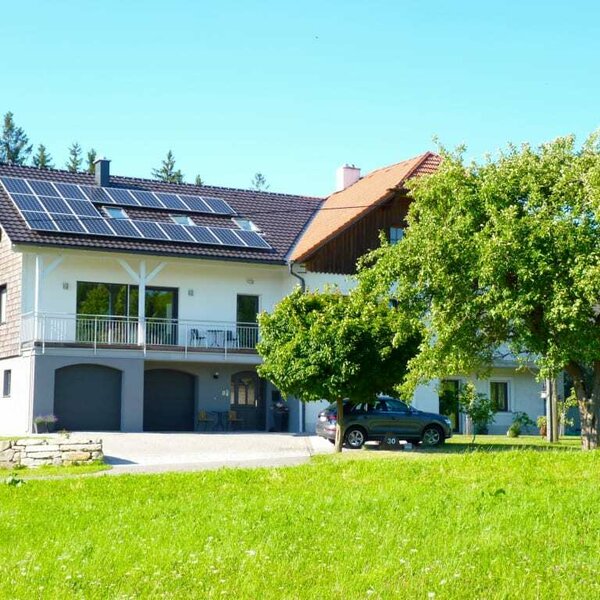 Aussenansicht mit Blick auf die Ferienwohnung