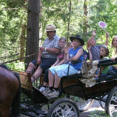 Kutschenfahrt im Sommer-Camp