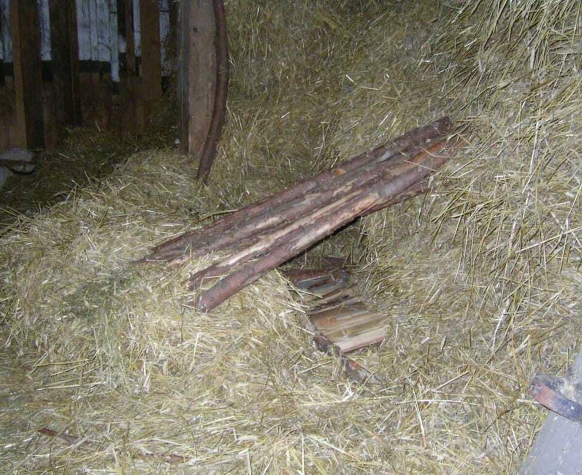 Bau eine Höhle im Stroh!