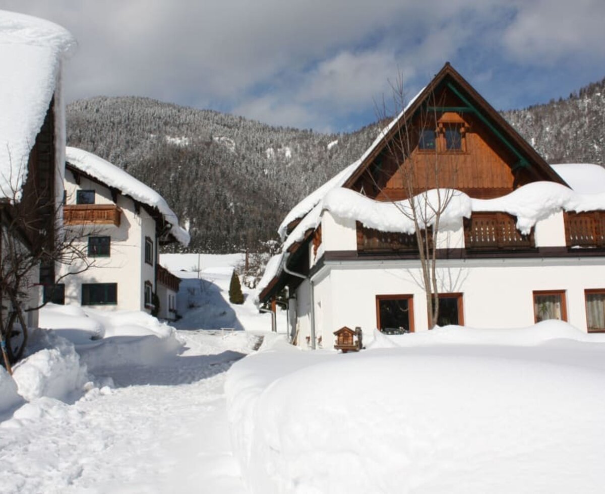 Der Mittermairhof Südansicht Winter