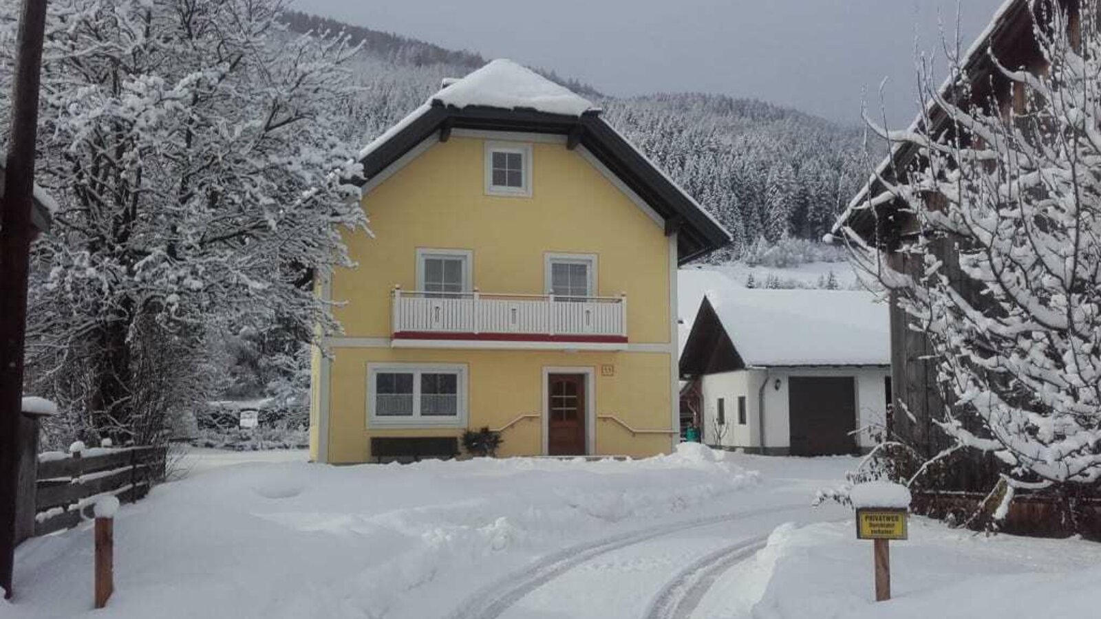 Haus Reinfrank im Winterkleid