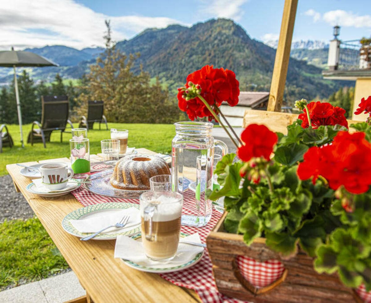 Kaffee und Kuchen am Nachmittag