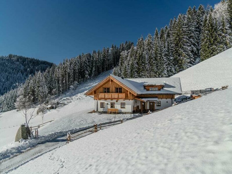 Almchalet Linharterhof Winter