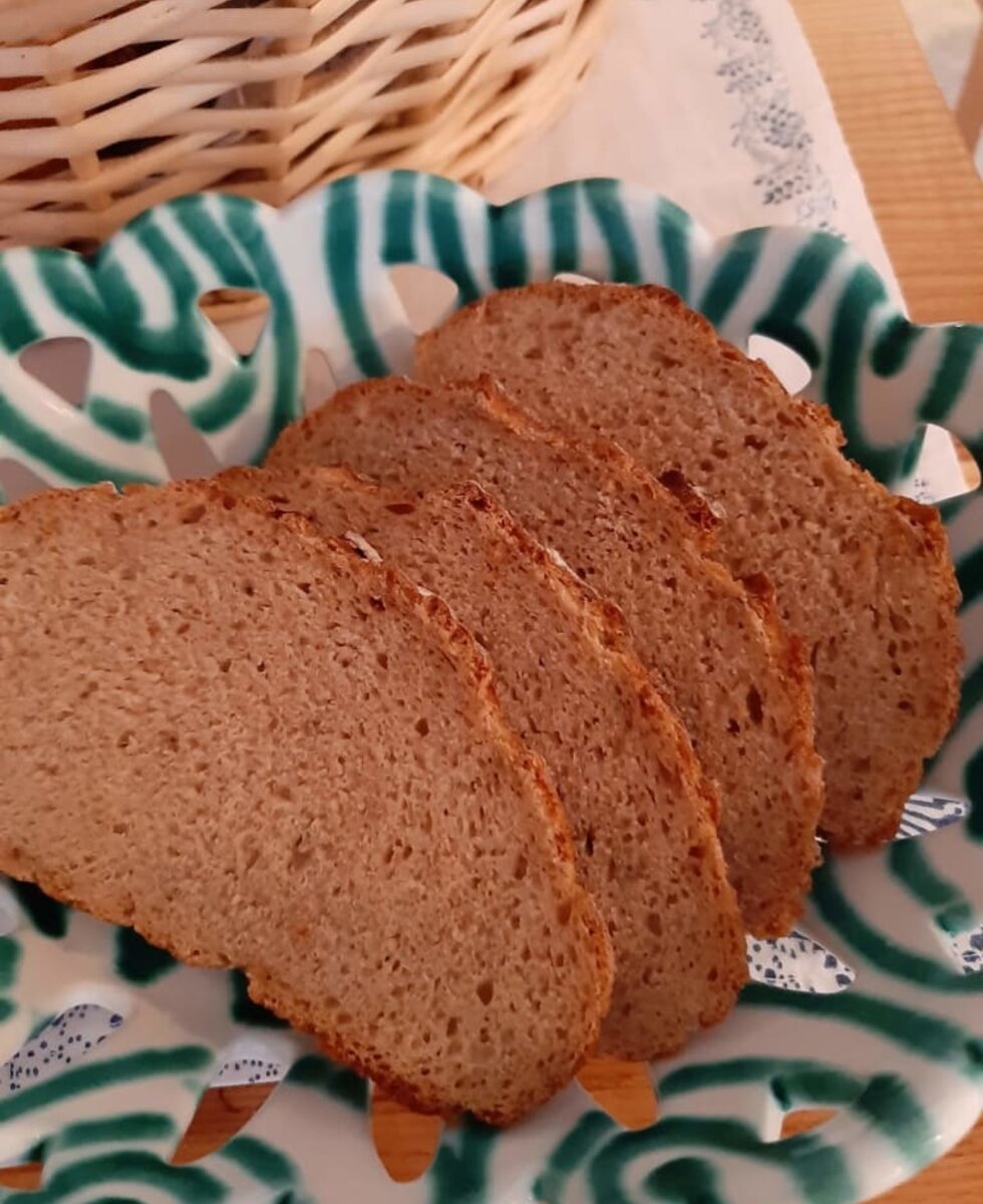 Selbstgebackenes Brot