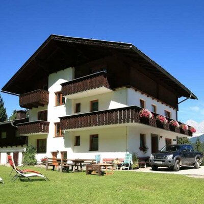 Bauernhaus mit Zimmer