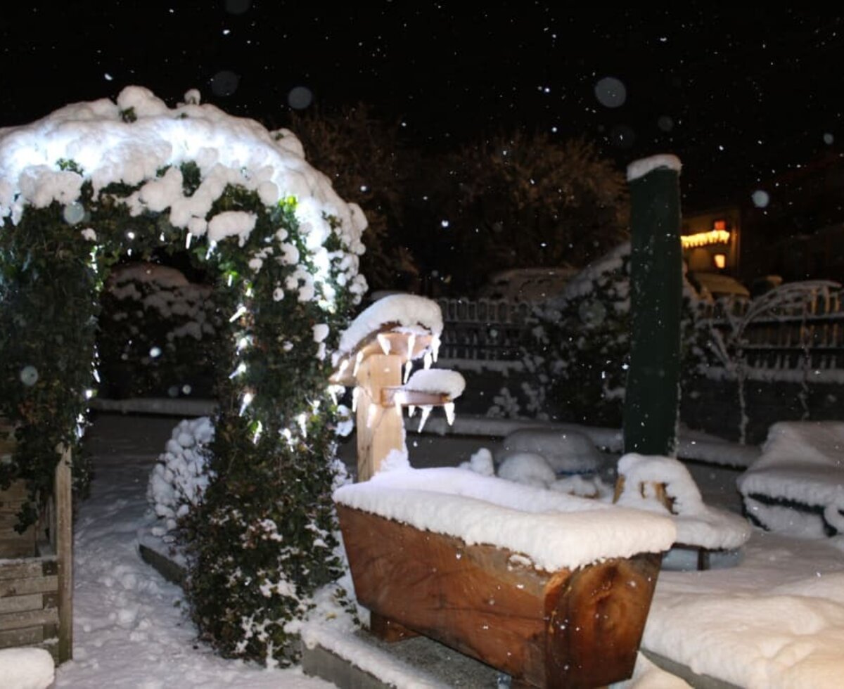 Ferienwohnung Menthof Garten Winter