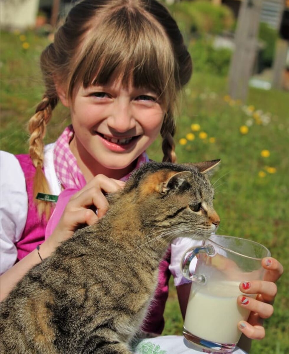 Laura mit Katze