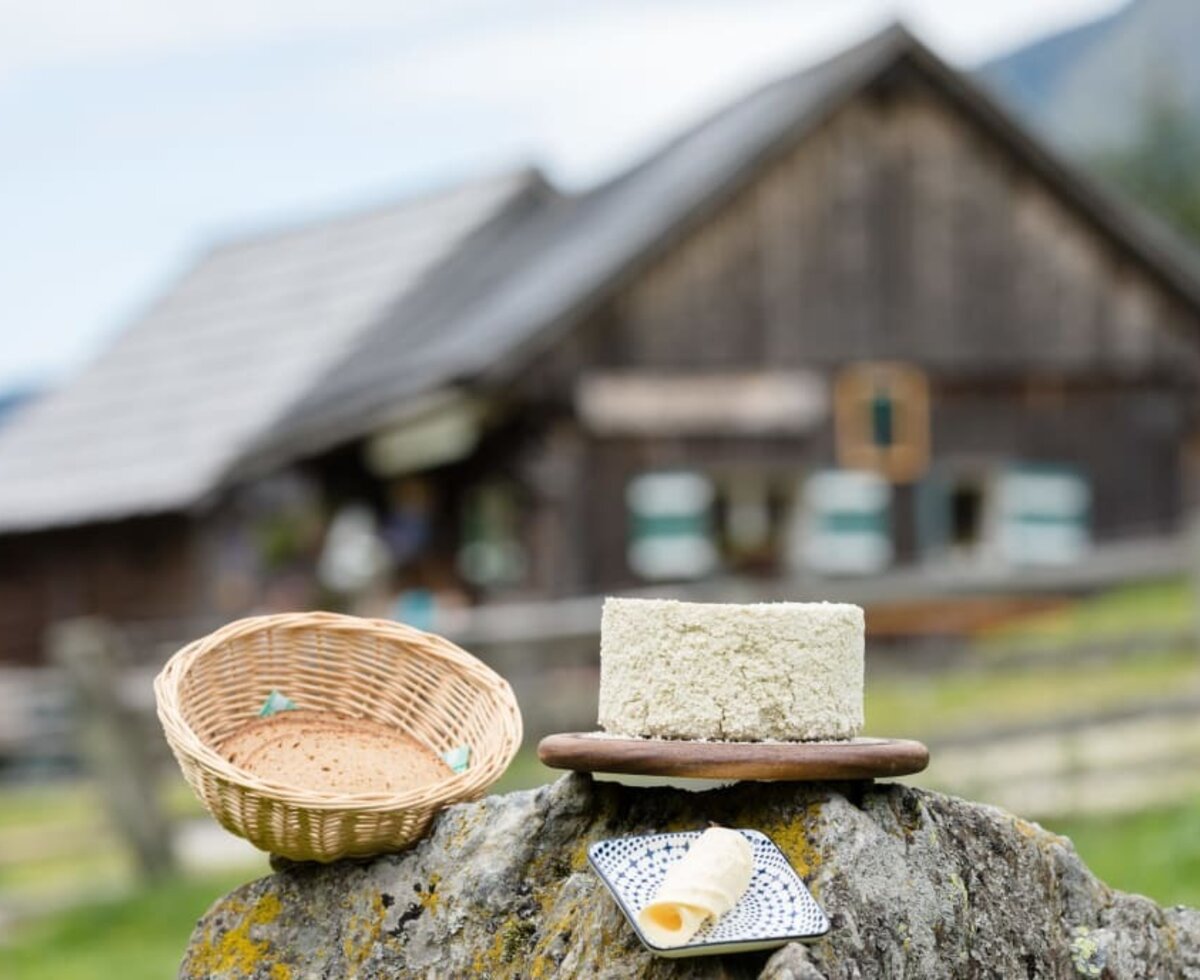 Butter und Käse auf der Alm