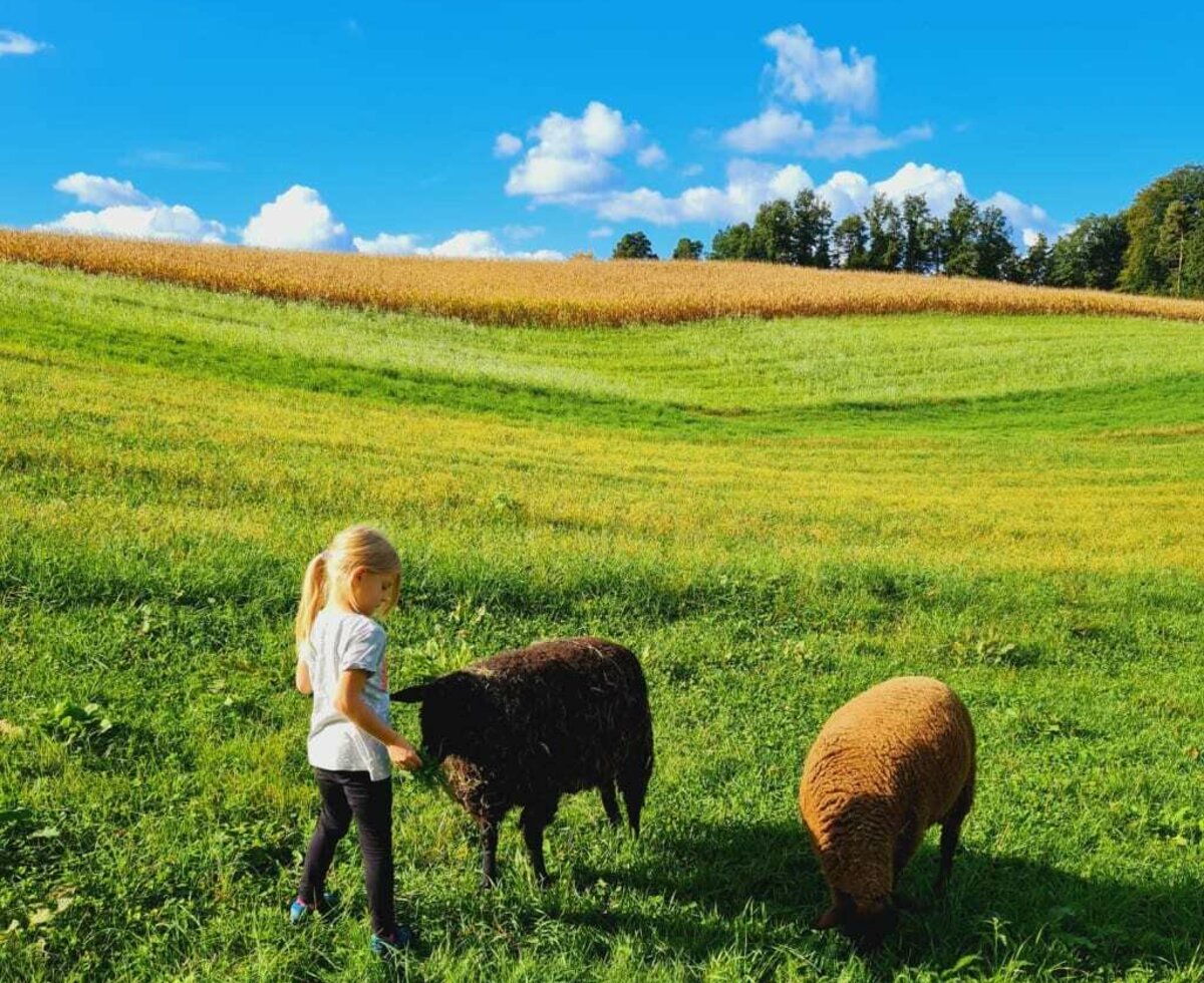 Anna mit Frieda und Lotte