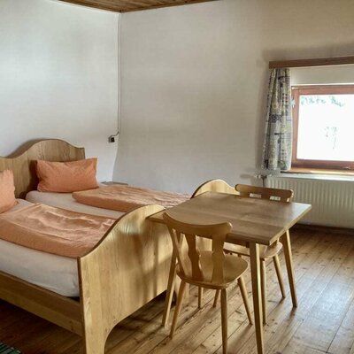 2-Bett Zimmer mit Infrarotkabine