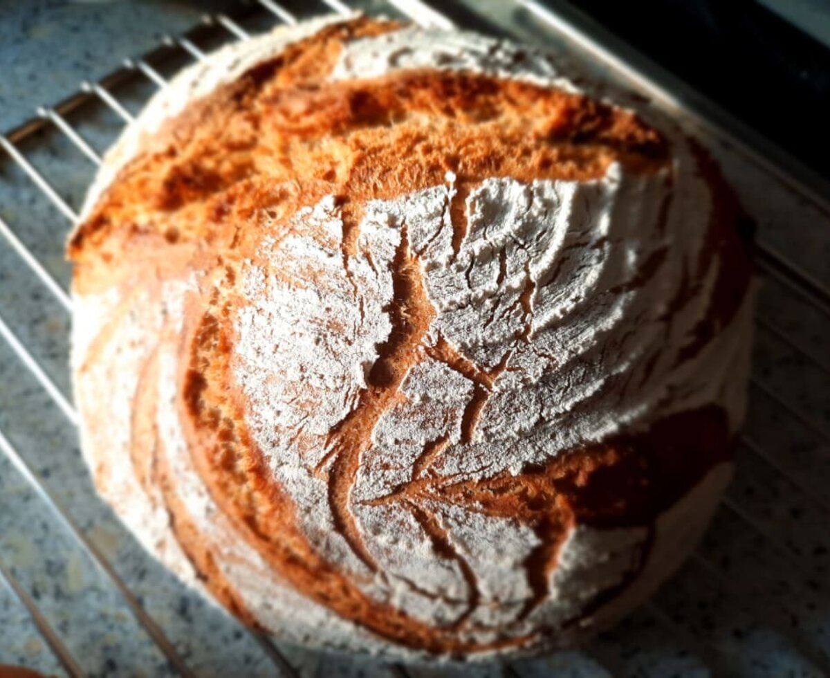 Selbstgebackenes Brot