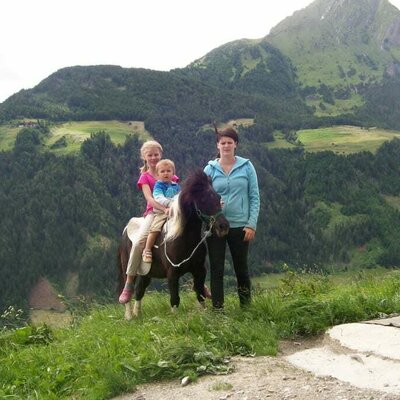 Reiten mit Pony Laura