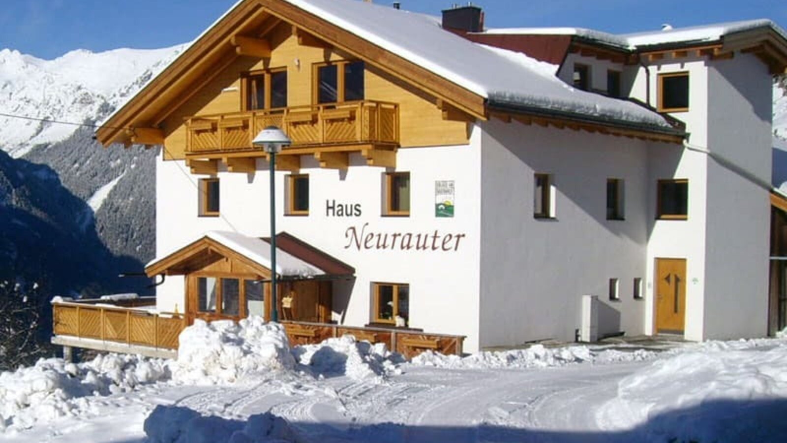 Haus Neurauter im Winter