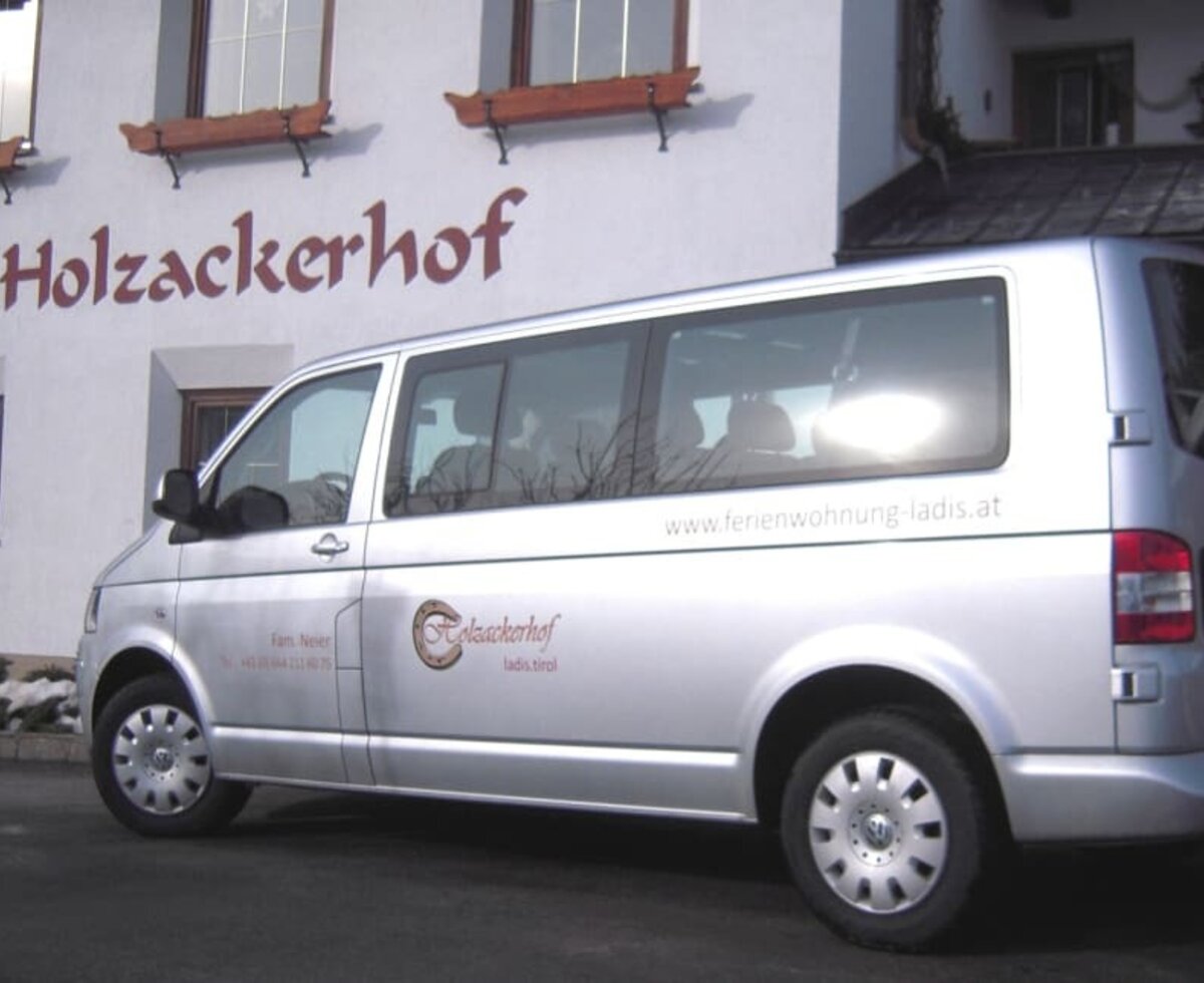 Holzackerhof-Taxi