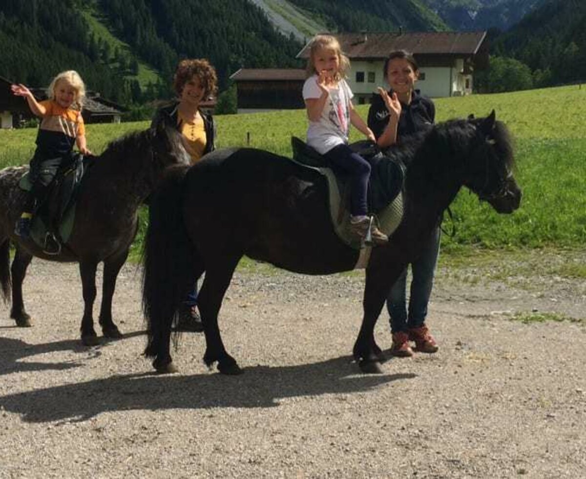 Ausritt mit den Ponys