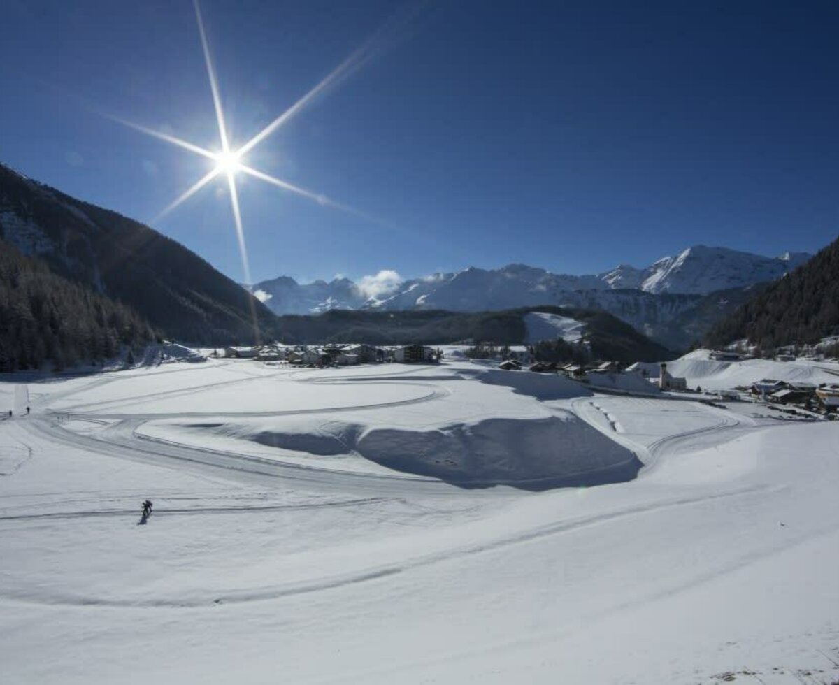 sonnige und schneesichere Hochebene von Niederthai