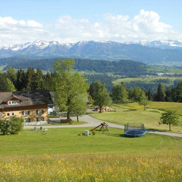 eingebettet in schönste Naturlandschaft