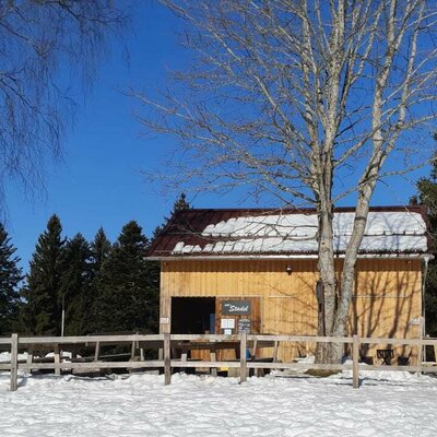 Einkehrmöglichkeit am Wanderweg bzw. Loipe